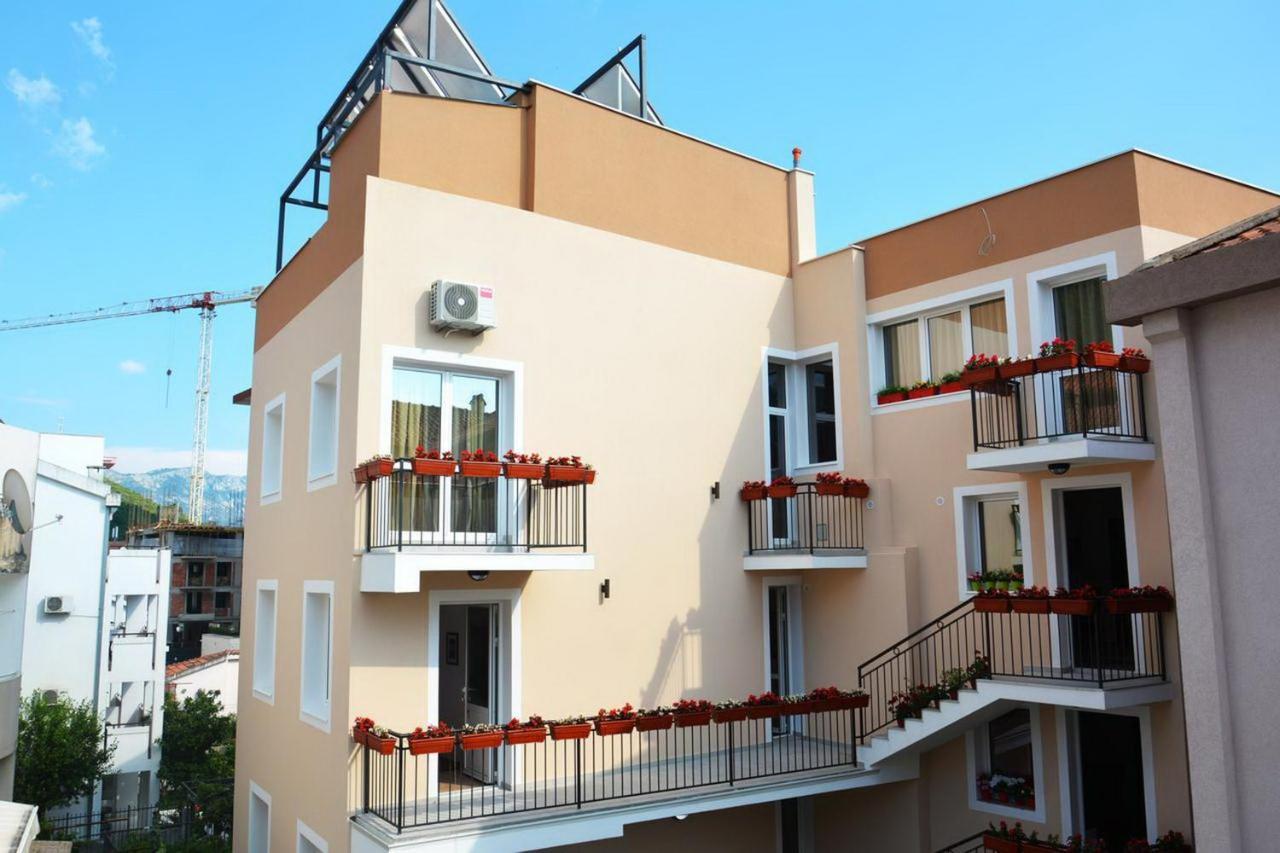 Apartments Balabusic 布德瓦 外观 照片